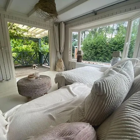 Romantisch Boshuisje Met Jacuzzi *