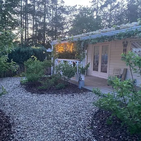 Chalet Romantisch Boshuisje Met Jacuzzi Putten